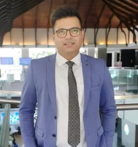 Dr Ashish Pakhare